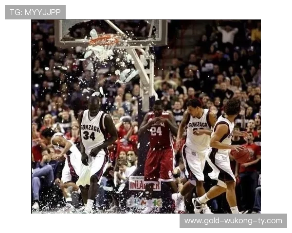 奥尼尔篮下单打威胁提升，关键时刻篮板率显著领先卡尔玛龙