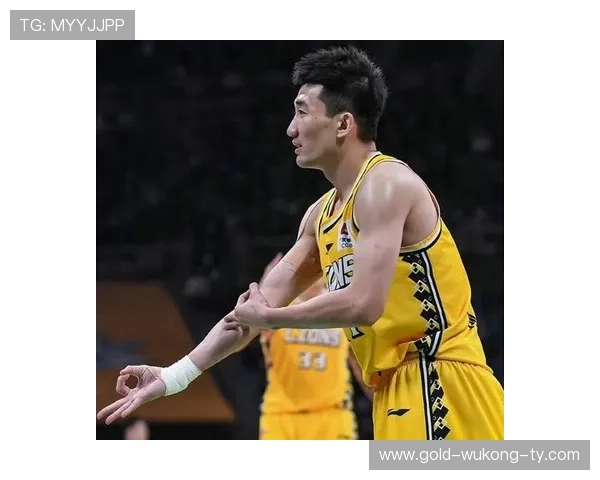 孙铭徽训练完直接打车去夜店？这作息谁顶得住