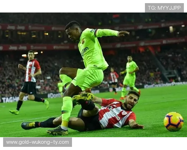 守门员犯规判罚：禁区内外、手球与明显得分机会区分