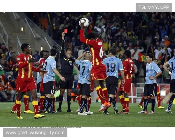 护脸手球算犯规吗？最新判罚规则全面解读